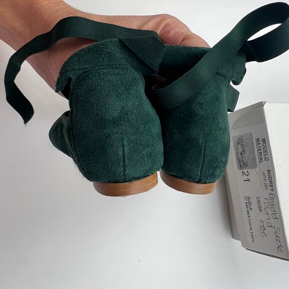 Belle Chiara Audrey Green Sueded Ballet Flats - Picture 6 of 11